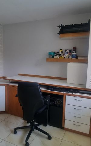 Casa de condomínio à venda com 1251m², 6 quartos e 5 vagas Casa de condomínio à venda com 1251m², 6 quartos e 5 vagasQuarto