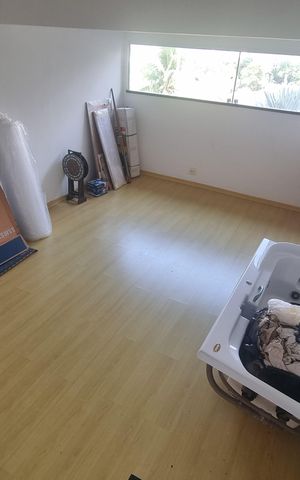 Casa de condomínio à venda com 1251m², 6 quartos e 5 vagas Casa de condomínio à venda com 1251m², 6 quartos e 5 vagasQuarto