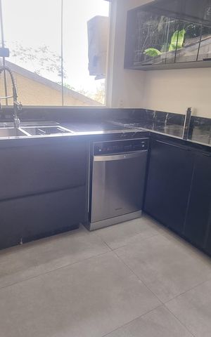 Casa de condomínio à venda com 1251m², 6 quartos e 5 vagas Casa de condomínio à venda com 1251m², 6 quartos e 5 vagasCozinha