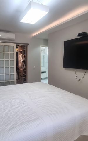 Casa de condomínio à venda com 1251m², 6 quartos e 5 vagas Casa de condomínio à venda com 1251m², 6 quartos e 5 vagasQuarto