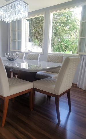 Casa de condomínio à venda com 1251m², 6 quartos e 5 vagas Casa de condomínio à venda com 1251m², 6 quartos e 5 vagasSala