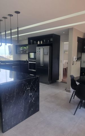 Casa de condomínio à venda com 1251m², 6 quartos e 5 vagas Casa de condomínio à venda com 1251m², 6 quartos e 5 vagasCozinha
