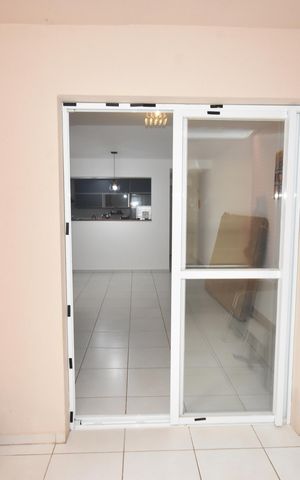 Apartamento para alugar com 87m², 2 quartos e 1 vagavaranda 