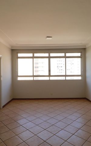 Apartamento para alugar com 155m², 1 quarto e 1 vagaSala