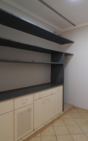 Apartamento para alugar com 155m², 1 quarto e 1 vagaÁrea de serviço 