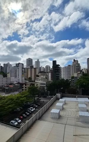Apartamento à venda com 261m², 5 quartos e 6 vagas