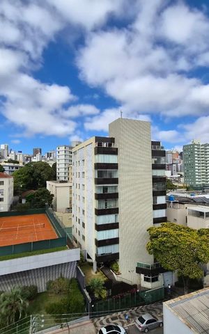 Apartamento à venda com 261m², 5 quartos e 6 vagas