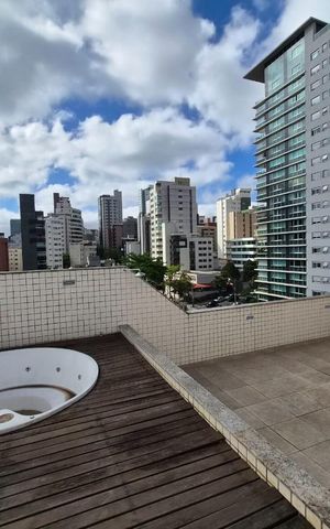 Apartamento à venda com 261m², 5 quartos e 6 vagas