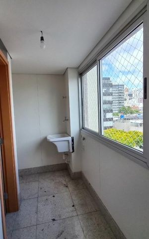 Apartamento à venda com 261m², 5 quartos e 6 vagas