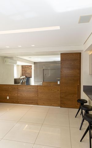 Apartamento à venda com 104m², 3 quartos e 2 vagas Apartamento à venda com 104m², 3 quartos e 2 vagasSala 1