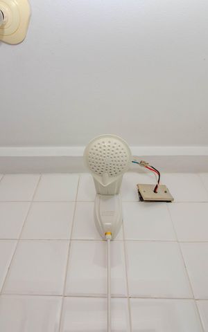 Apartamento para alugar com 130m², 2 quartos e 1 vaga Apartamento para alugar com 130m², 2 quartos e 1 vagaLavabo 2