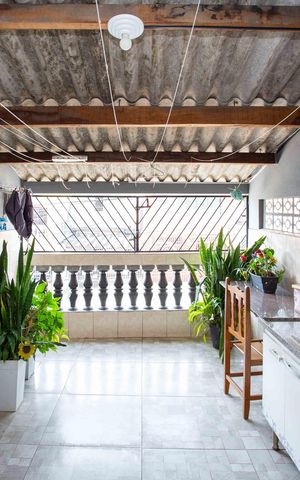 Casa à venda com 100m², 3 quartos e 1 vagaVaranda/Area de Serviço