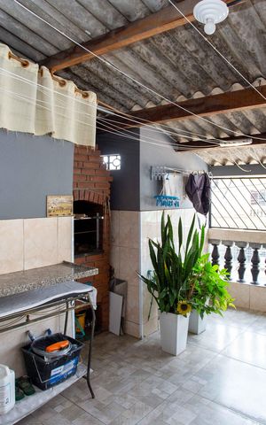 Casa à venda com 100m², 3 quartos e 1 vagaVaranda/Area de Serviço