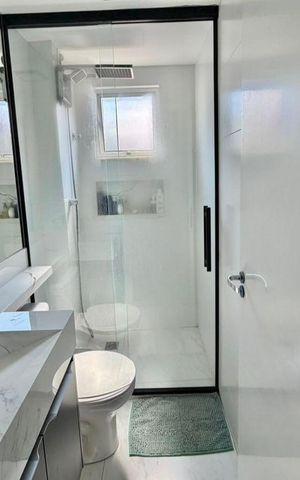Apartamento à venda com 65m², 2 quartos e 2 vagas Apartamento à venda com 65m², 2 quartos e 2 vagasBanheiro