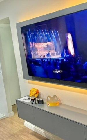 Apartamento à venda com 65m², 2 quartos e 2 vagas Apartamento à venda com 65m², 2 quartos e 2 vagasSala