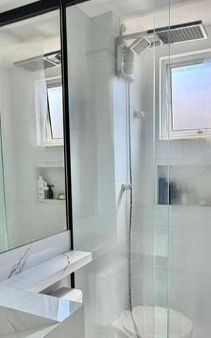 Apartamento à venda com 65m², 2 quartos e 2 vagas Apartamento à venda com 65m², 2 quartos e 2 vagasBanheiro