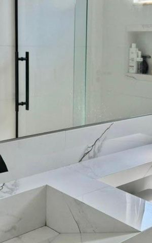 Apartamento à venda com 65m², 2 quartos e 2 vagas Apartamento à venda com 65m², 2 quartos e 2 vagasBanheiro