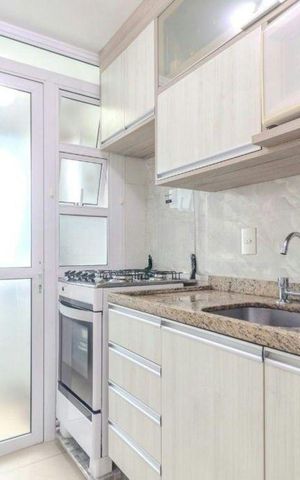 Apartamento à venda com 55m², 2 quartos e 1 vaga Apartamento à venda com 55m², 2 quartos e 1 vagaCozinha