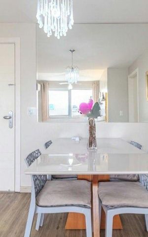 Apartamento à venda com 55m², 2 quartos e 1 vaga Apartamento à venda com 55m², 2 quartos e 1 vagaSala de Jantar