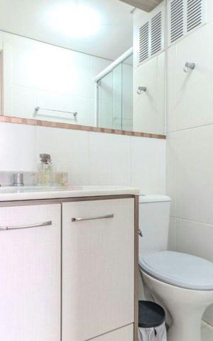Apartamento à venda com 55m², 2 quartos e 1 vaga Apartamento à venda com 55m², 2 quartos e 1 vagaBanheiro 2