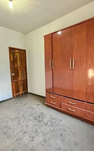 Casa para alugar com 1000m², 3 quartos e 6 vagas Casa para alugar com 1000m², 3 quartos e 6 vagasQuarto
