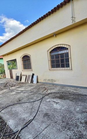 Casa para alugar com 1000m², 3 quartos e 6 vagas Casa para alugar com 1000m², 3 quartos e 6 vagasFachada