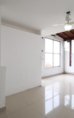 Apartamento à venda com 132m², 4 quartos e 1 vagaCobertura 