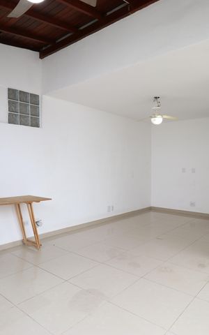 Apartamento à venda com 132m², 4 quartos e 1 vagaCobertura 