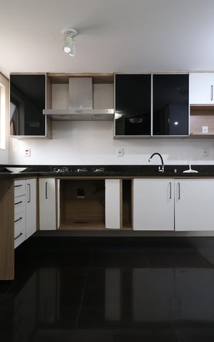 Apartamento à venda com 132m², 4 quartos e 1 vagaCozinha 