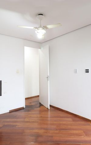 Apartamento à venda com 132m², 4 quartos e 1 vagaQuarto 2