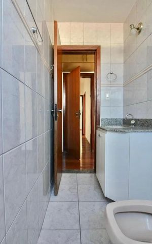 Apartamento para alugar com 134m², 3 quartos e 2 vagas Apartamento para alugar com 134m², 3 quartos e 2 vagasBanheiro 1