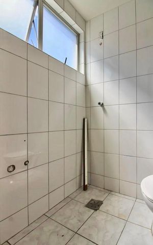 Apartamento para alugar com 134m², 3 quartos e 2 vagas Apartamento para alugar com 134m², 3 quartos e 2 vagasBanheiro 2