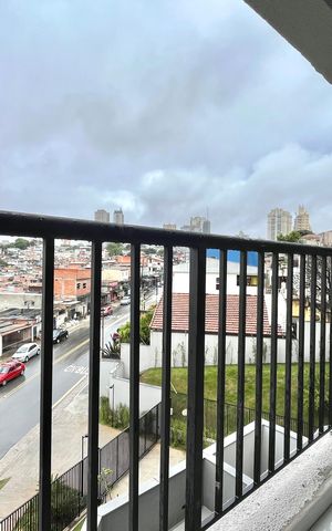 Apartamento para alugar com 38m², 2 quartos e sem vaga Apartamento para alugar com 38m², 2 quartos e sem vagaVaranda