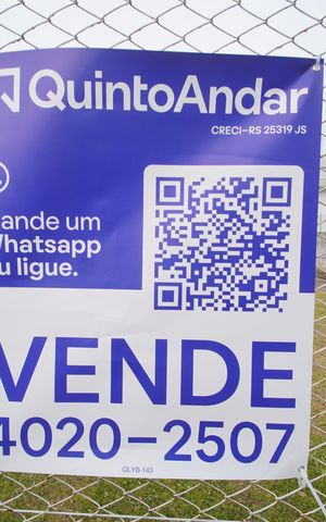 Casa à venda com 50m², 1 quarto e sem vagaQLYB-143