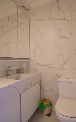 Apartamento para alugar com 277m², 3 quartos e 2 vagasBanheiro da Suíte 