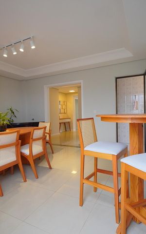 Apartamento para alugar com 277m², 3 quartos e 2 vagasSala de Jantar 