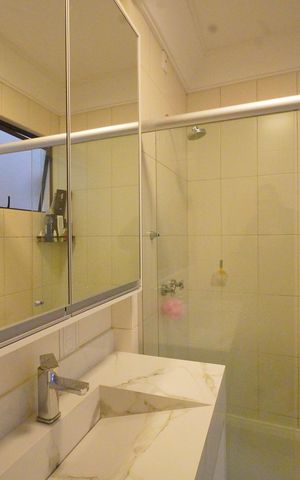 Apartamento para alugar com 277m², 3 quartos e 2 vagasBanheiro