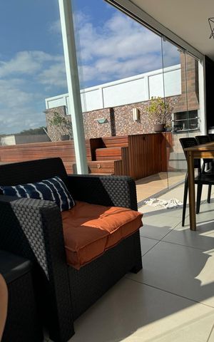 Apartamento à venda com 142m², 3 quartos e 1 vaga Apartamento à venda com 142m², 3 quartos e 1 vagaÁrea externa
