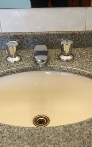 Apartamento à venda com 233m², 4 quartos e 4 vagasBanheiro da Suíte 1