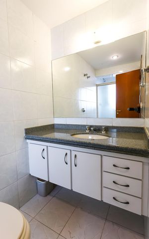 Apartamento à venda com 233m², 4 quartos e 4 vagassuíte 1