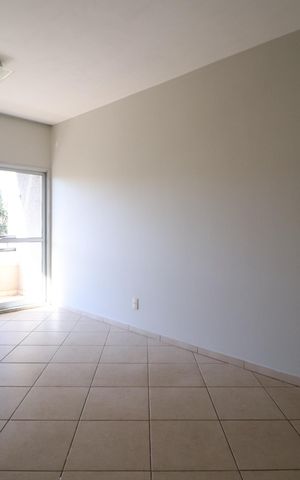 Apartamento para alugar com 90m², 3 quartos e 2 vagasSala