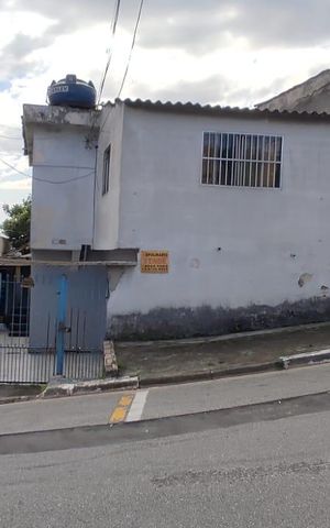 Casa à venda com 250m², 1 quarto e 2 vagasFachada