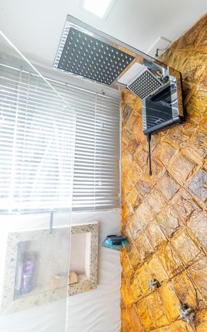 Apartamento à venda com 50m², 2 quartos e sem vaga Apartamento à venda com 50m², 2 quartos e sem vagaBanheiro