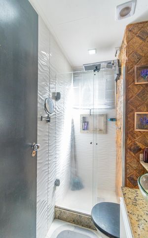 Apartamento à venda com 50m², 2 quartos e sem vaga Apartamento à venda com 50m², 2 quartos e sem vagaBanheiro