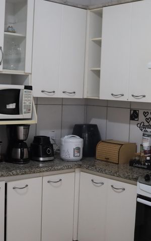 Casa à venda com 134m², 2 quartos e 2 vagas Casa à venda com 134m², 2 quartos e 2 vagasCozinha