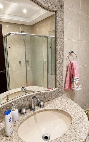 Casa para alugar com 280m², 5 quartos e 2 vagas Casa para alugar com 280m², 5 quartos e 2 vagasBanheiro