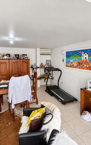 Casa para alugar com 280m², 5 quartos e 2 vagas Casa para alugar com 280m², 5 quartos e 2 vagasQuarto