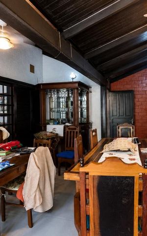 Casa para alugar com 280m², 5 quartos e 2 vagas Casa para alugar com 280m², 5 quartos e 2 vagasSala