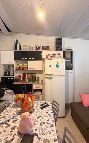 Casa à venda com 410m², 2 quartos e 1 vaga Casa à venda com 410m², 2 quartos e 1 vagaSala