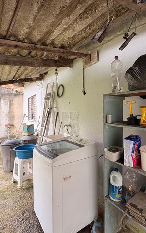 Casa à venda com 410m², 2 quartos e 1 vaga Casa à venda com 410m², 2 quartos e 1 vagaÁrea de serviço
